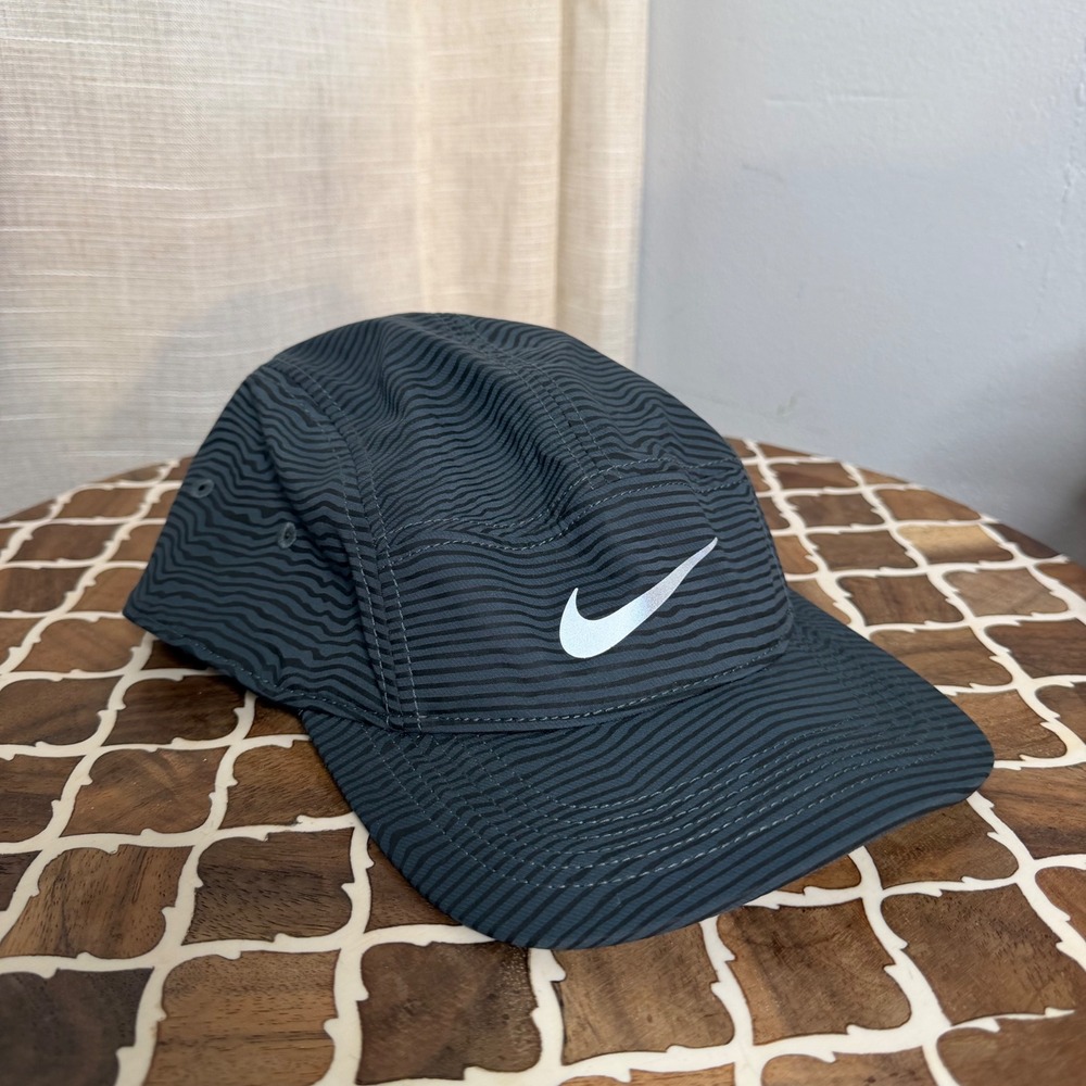 Nike AW84 Dri-FIT 5-Panel Wavy Zebra Stripes Grey Black Adjustable Strapback